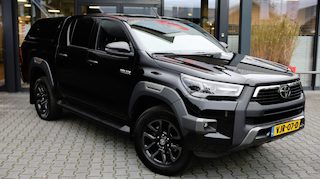 Toyota Hilux 2.8 D-4D DUBBEL CABIN  INVINCIBLE A/T 4WD 5 ZITS VAN