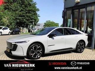 Mazda 6e 68,8kWh 258pk RWD Takumi | Panoramisch Dak | Sony Premium | 360 Camera | HUD |  A Cruise | Keyless | CarPlay & Android |