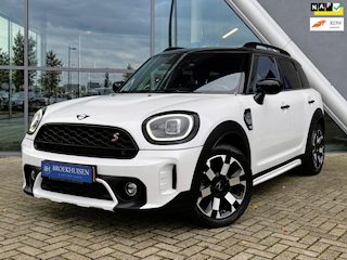 Mini Countryman 2.0 Cooper S Untamed Edition 178pk Automaat / Camera / Stoelverwarming