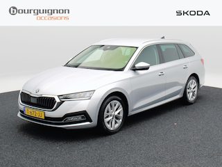 Skoda Octavia Combi 1.0 e-TSi 110 Pk Automaat Business Edition Plus | Stoelverwarming | Trekhaak | Adaptive Cruise | Virtual Cockpit | Climatronic | 17 Inch | 80.816 Km !!