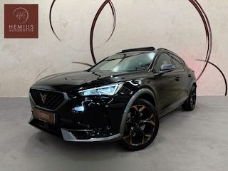 Cupra Formentor 1.4 e-Hybrid VZ |ACC - Pano|Trekhaak|Copper|Camera