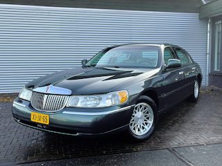 Lincoln Town Car 4.6 Signature