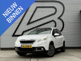 Peugeot 2008 1.2 PureTech Active 2e Eigenaar|Navi|Pano|Trekhaak|D-riem vv in 2024|Airco|Cruise|PDC|N.A.P|APK tot 04-2027