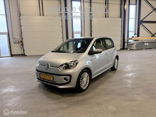 Volkswagen Up 1.0 High up! BlueMotion | 5-DEURS | AIRCO | CRUISE CONTROL | ELEKTRISCHE RAMEN