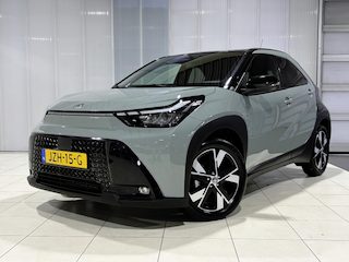Toyota Aygo Hybrid 115 pulse BTW Auto, 1e Eigenaar, Camera, Apple Carplay/ Android Auto, Adaptieve Cruise Control, Garantie t/m 7-3-2036