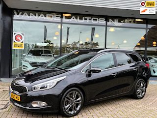 Kia Ceed Cee'd Sportswagon 1.6 GDI Super Pack Premium Aut. Xenon Panorama Navi Camera El.Stoel Stoelverw. Trekhaak!