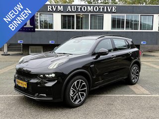 Lynk & Co 01 1.5 Core FABRIEKSGARANTIE T/M 2030!!! | ACHTERUITRIJ CAMERA | APPLE CARPLAY / ANDROID AUTO | KEYLESS ENTRY | STOELVERWARMING |