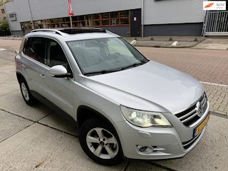 Volkswagen Tiguan 2.0 TSI Comfort&Design 4Motion Automaat Pano Leer stoelverwarming