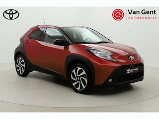 Toyota Aygo 1.0 VVT-i S-CVT Pulse | Apple Carplay / Android Auto | Parkeersensoren voor/achter | Keyless | Adaptive Cruise | Clima | Camera | 17 inch | Privacy glas