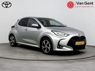 Toyota Yaris 1.5 Hybrid 115 Dynamic | Dodehoek detectie | Parkeersensoren voor/achter | Stoel-/stuurverwarming | Apple Carplay / Android Auto | Keyless | Adaptive Cruise | Clima | Camera | 16 inch