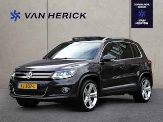 Volkswagen Tiguan 1.4 TSI 150PK Lounge Automaat | Panoramadak | Achteruitrijcamera | Trekhaak