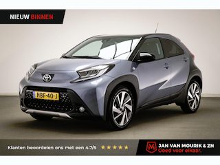 Toyota Aygo 1.0 VVT-i S-CVT Envy | CLIMA | STOELVERWARMING | DRAADLOZE LADER | CAMERA | 18"
