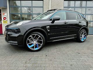 Lynk & Co 01 1.5 PLUG IN HYBRID|ZWARTE HEMEL|NL AUTO|