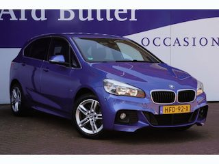 BMW 2-serie Tourer 225xe iPerformance Centennial High Executive M sport+navigatie+parkeer-Hulp+volleder+elek-klep = SUPER !