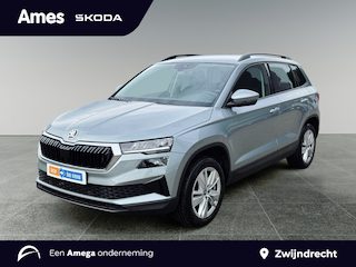 Skoda Karoq 1.5 150pk TSI ACT Business Edition Winter Pakket | Navigatiepakket | Achteruitrijcamera