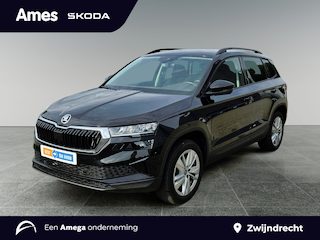 Skoda Karoq 1.5 150pk TSI ACT Business Edition Achteruitrijcamera | Verwarmbare voorstoelen | Navigatiepakket