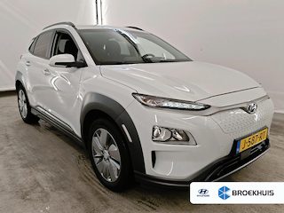 Hyundai Kona EV 39 kWh 136pk Fashion | Carplay | Navigatie | Adaptive Cruise | Camera | DAB | Premium Audio | Climate Control | Velgen | HUD | Warmtepomp