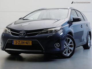 Toyota Auris Touring Sports 1.8 Hybrid Lease (NAVIGATIE,TREKHAAK,KEYLESS,LM-VELGEN,PANORAMADAK,CAMERA,STOELVERWARMING,CRUISE,LED)