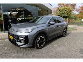 Volkswagen T-Roc 1.5 eTsi 150PK R-Line First Edition Automaat I All-Season
