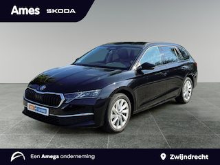 Skoda Octavia Combi 1.5 150pk TSI MHEV Business Edition Trekhaak wegklapbaar | Parkeersensoren vóór en achter | Navigatiesysteem