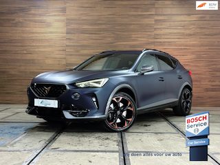 Cupra Formentor 1.4 e-Hybrid VZ Perf. 245 PK| Frozen Petrol Blue| Perf.Seats| Ambient+| Winterpack| Matrix LED| ACC| DCC| 19 Inch