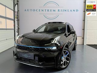 Lynk & Co 01 1.5 PHEV 261 PK Zwarte Hemel, Pano, Navi, Camera