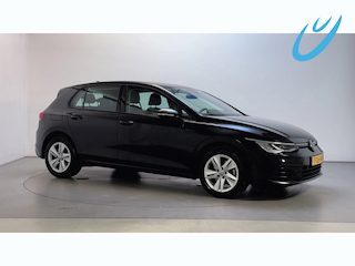 Volkswagen Golf 1.0 TSI 110pk Life Sfeerverlichting Navigatie App-Connect DAB+