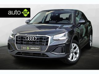 Audi Q2 30 TFSI Business Edition / Camera / Stoelverwarming