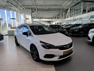 Opel Astra Sports Tourer 1.2 Design & Tech