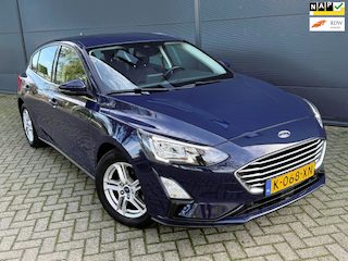 Ford Focus 1.0 EcoBoost Hybrid Trend/Navi/Carplay/Camera/trekhaak