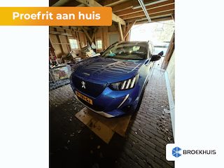 Peugeot 2008 EV GT 50 kWh Panorama Dak | Camera | Parkeersensoren Rondom | Leder/Stof | Digitaal Dashboard | Digitaal Dasbhoard | 17" Lichtmetaal | Achteruitrijcamera | Afwijkende dakkleur | Airco (automatisch)
