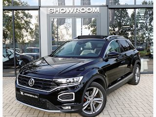 Volkswagen T-Roc 2.0 TSI 4Motion PANO PDC BEATS