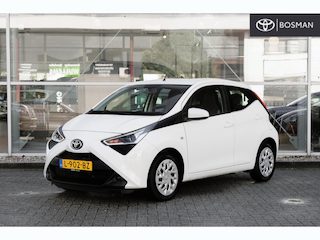 Toyota Aygo 1.0 VVT-i x-play