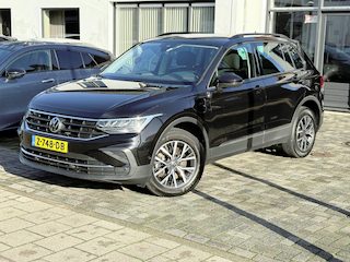 Volkswagen Tiguan 1.4 TSI eHybrid R-Line Business+, Stoelverwarming,Trekhaak,Navigatie,Achteruitrij camera