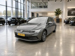 Volkswagen Golf 1.0 TSI Life 110PK | Digital Cockpit | Climate Control | Multimedia | Slechts 59.075 KM