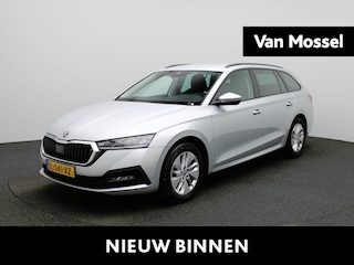Skoda Octavia Combi 1.0 TSI Business Edition Apple Carplay / Android Auto | Trekhaak | Cruise Control | Airco (automatisch) | Parkeersensoren Voor en Achter | Navigatiesysteem | Lichtmetalen velgen 16” |