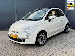 Fiat 500 0.9 TwinAir Turbo Lounge / Pano / Nap