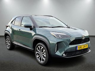 Toyota Yaris Cross 1.5 Hybride 130 pk Black Edition, Safety + Winter pakket.