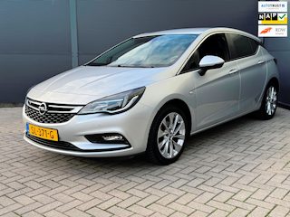 Opel Astra 1.0 Online Edition / 64.000 km Nap / Navi / Carplay
