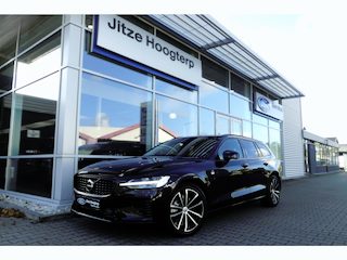 Volvo V60 2.0 T6 Plug-in hybrid AWD Plus Dark Long Range WINTER PACK, MEMORY 2X, CRUISE, CLIMA, NAVI, CAMERA, PDC V&A, APPLE CARPLAY/ANDROID AUTO, KEYLESS, HARMAN/KARDON, ELEKT. ACHTERKLEP, ELEKT. STOELEN, VOORRUITVERWARMING, 49.923KM