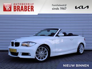BMW 1-serie Cabrio 118i Executive | 17" LM | Windscherm | PDC | Trekhaak | Navi | Leer | M-pakket |