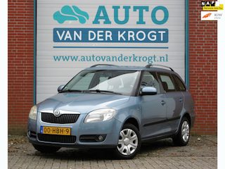 Skoda Fabia Combi 1.6-16V Ambiente, 1e Eig, Navi, Airco, Trekhaak, APK 10-27