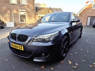 BMW 523i Exe Automaat Navi,Clima,cruise,schuifdak M-Styling