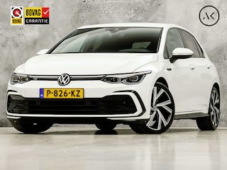 Volkswagen Golf 1.5 eTSI R-Line Business+ 150Pk Automaat (2X R-LINE, APPLE CARPLAY, STUUR/STOELVERWARMING, CAMERA, KUIPSTOELEN, GETINT GLAS, TREKHAAK, KEYLESS, NIEUWSTAAT)