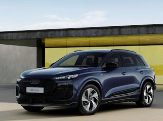 Audi Q6 e-tron S edition 83Kwh 252 PK | Panoramadak | Lederen bekleding | Trekhaak |