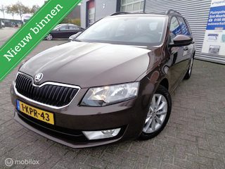 Skoda Octavia Combi 1.2 TSI Greentech Ambition Businessline/Airco/Ecc/PDC/Canton/hele mooie auto