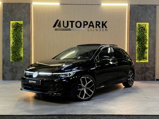 Volkswagen Golf 1.5 eTSI 50 Jahre|PANO|MASSAGE|HuD|MEMORY|IQ LIGHTS|KEYLESS|ACC|CARPLAY|SFEERVERLICHTING|DEALER ONDERHOUDEN|BOMVOL
