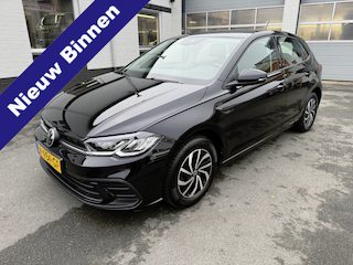 Volkswagen Polo 1.0 TSI Life Business Automatische airco, navigatie, licht metalen velgen, parkeersensoren, cruise controle, apple carplay, endroid auto, stoelverwarming, achteruitrij camera, enz.