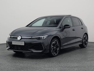 Volkswagen Golf 1.5 eTSI R-Line NEW | PANO | CAMERA | ADAPTIVE | STOEL- EN STUURVERW.