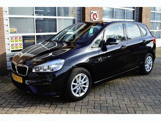 BMW 2-serie Tourer 216d Luxury Trekhaak, Navigatie, Cruise, Airco, Leer